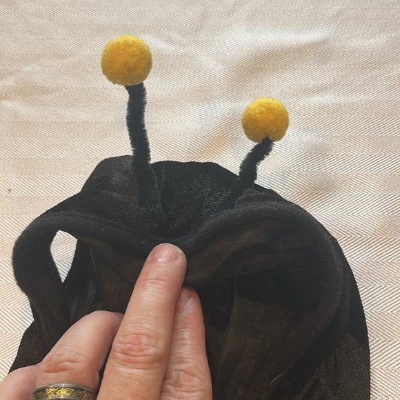 Bumblebee Dog Costume - Picture 3 of 7